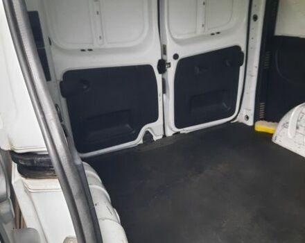 Білий Рено Трафік, об'ємом двигуна 1.6 л та пробігом 190 тис. км за 14000 $, фото 8 на Automoto.ua