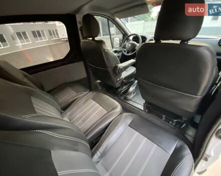 Білий Рено Трафік, об'ємом двигуна 1.6 л та пробігом 187 тис. км за 14897 $, фото 30 на Automoto.ua