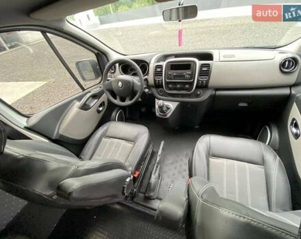 Білий Рено Трафік, об'ємом двигуна 2 л та пробігом 189 тис. км за 14799 $, фото 57 на Automoto.ua