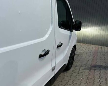 Білий Рено Трафік, об'ємом двигуна 1.6 л та пробігом 115 тис. км за 10000 $, фото 11 на Automoto.ua