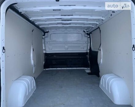 Білий Рено Трафік, об'ємом двигуна 1.6 л та пробігом 261 тис. км за 13500 $, фото 27 на Automoto.ua