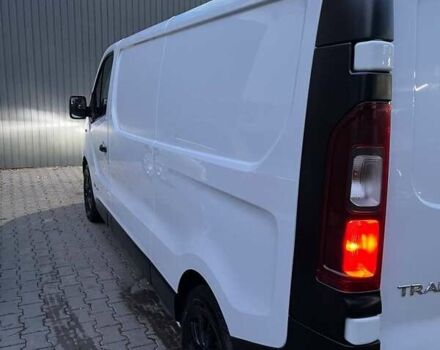 Білий Рено Трафік, об'ємом двигуна 1.6 л та пробігом 115 тис. км за 10000 $, фото 14 на Automoto.ua