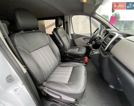 Білий Рено Трафік, об'ємом двигуна 2 л та пробігом 189 тис. км за 14799 $, фото 51 на Automoto.ua