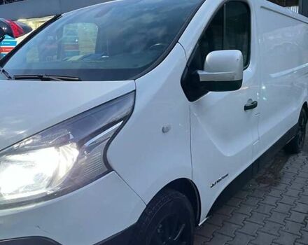 Білий Рено Трафік, об'ємом двигуна 1.6 л та пробігом 115 тис. км за 10000 $, фото 4 на Automoto.ua