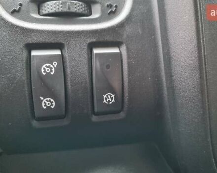 Білий Рено Трафік, об'ємом двигуна 1.6 л та пробігом 250 тис. км за 11900 $, фото 30 на Automoto.ua