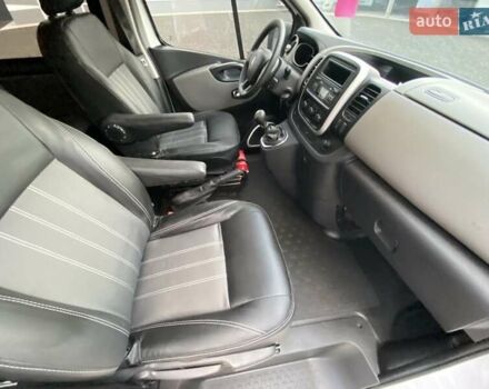 Білий Рено Трафік, об'ємом двигуна 1.6 л та пробігом 187 тис. км за 14897 $, фото 35 на Automoto.ua