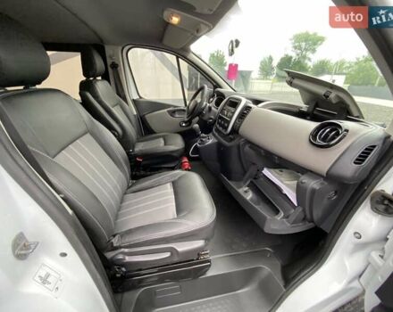 Білий Рено Трафік, об'ємом двигуна 2 л та пробігом 189 тис. км за 14799 $, фото 46 на Automoto.ua