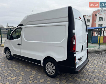 Белый Рено Трафик, объемом двигателя 1.6 л и пробегом 231 тыс. км за 11900 $, фото 4 на Automoto.ua