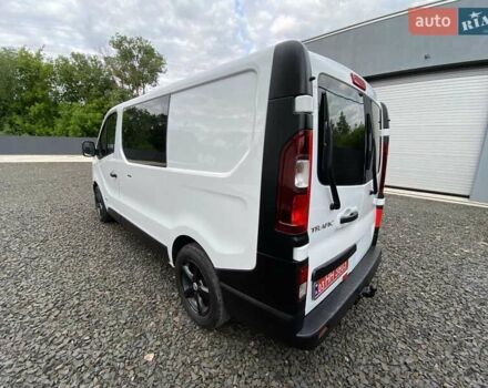Білий Рено Трафік, об'ємом двигуна 2 л та пробігом 189 тис. км за 14799 $, фото 18 на Automoto.ua