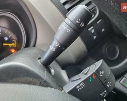 Білий Рено Трафік, об'ємом двигуна 1.6 л та пробігом 250 тис. км за 11900 $, фото 33 на Automoto.ua