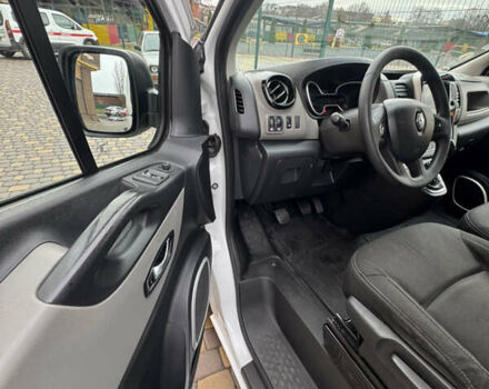 Белый Рено Трафик, объемом двигателя 1.6 л и пробегом 231 тыс. км за 11900 $, фото 12 на Automoto.ua