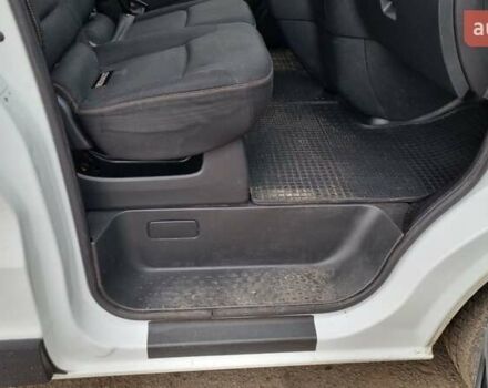 Білий Рено Трафік, об'ємом двигуна 1.6 л та пробігом 250 тис. км за 11900 $, фото 16 на Automoto.ua