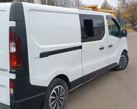 Білий Рено Трафік, об'ємом двигуна 1.6 л та пробігом 380 тис. км за 10500 $, фото 5 на Automoto.ua