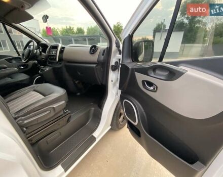 Білий Рено Трафік, об'ємом двигуна 1.6 л та пробігом 187 тис. км за 14897 $, фото 41 на Automoto.ua