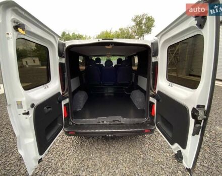 Білий Рено Трафік, об'ємом двигуна 2 л та пробігом 189 тис. км за 14799 $, фото 28 на Automoto.ua