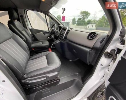 Білий Рено Трафік, об'ємом двигуна 2 л та пробігом 189 тис. км за 14799 $, фото 52 на Automoto.ua