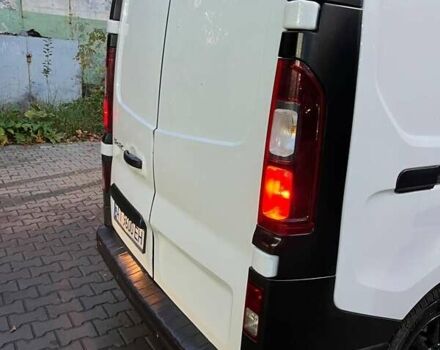 Білий Рено Трафік, об'ємом двигуна 1.6 л та пробігом 115 тис. км за 10000 $, фото 10 на Automoto.ua
