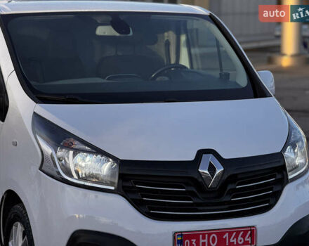 Белый Рено Трафик, объемом двигателя 1.6 л и пробегом 250 тыс. км за 13500 $, фото 17 на Automoto.ua