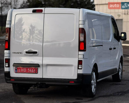Белый Рено Трафик, объемом двигателя 1.6 л и пробегом 250 тыс. км за 13500 $, фото 34 на Automoto.ua