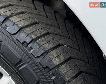 Белый Рено Трафик, объемом двигателя 1.6 л и пробегом 250 тыс. км за 13500 $, фото 14 на Automoto.ua