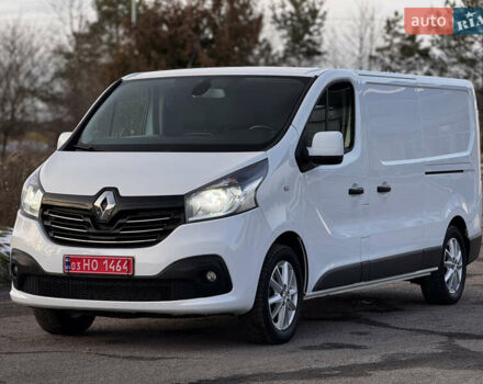 Белый Рено Трафик, объемом двигателя 1.6 л и пробегом 250 тыс. км за 13500 $, фото 1 на Automoto.ua