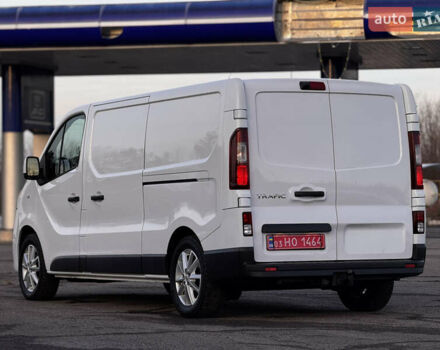 Белый Рено Трафик, объемом двигателя 1.6 л и пробегом 250 тыс. км за 13500 $, фото 3 на Automoto.ua