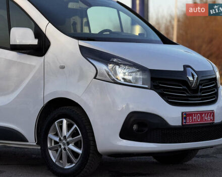 Белый Рено Трафик, объемом двигателя 1.6 л и пробегом 250 тыс. км за 13500 $, фото 11 на Automoto.ua