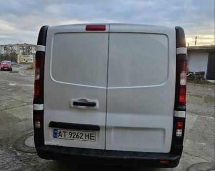 Білий Рено Трафік, об'ємом двигуна 1.6 л та пробігом 300 тис. км за 10000 $, фото 10 на Automoto.ua