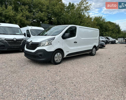 Белый Рено Трафик, объемом двигателя 1.6 л и пробегом 225 тыс. км за 13300 $, фото 4 на Automoto.ua