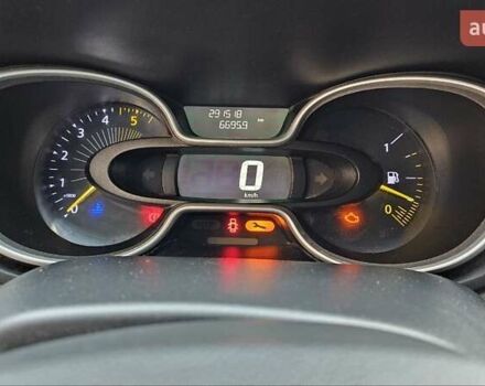 Білий Рено Трафік, об'ємом двигуна 1.6 л та пробігом 300 тис. км за 10000 $, фото 19 на Automoto.ua