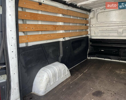 Білий Рено Трафік, об'ємом двигуна 1.6 л та пробігом 262 тис. км за 11777 $, фото 13 на Automoto.ua
