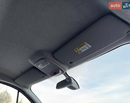 Белый Рено Трафик, объемом двигателя 1.6 л и пробегом 250 тыс. км за 13500 $, фото 69 на Automoto.ua