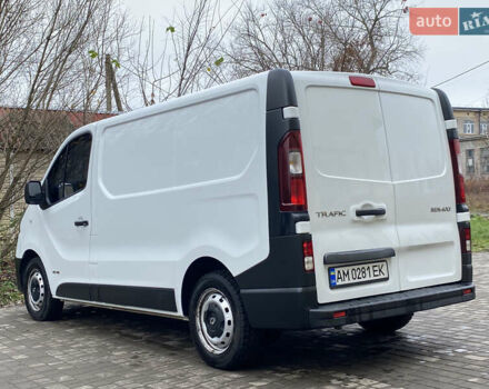 Білий Рено Трафік, об'ємом двигуна 1.6 л та пробігом 262 тис. км за 11777 $, фото 9 на Automoto.ua