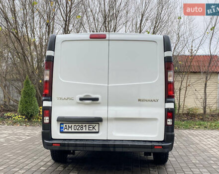 Білий Рено Трафік, об'ємом двигуна 1.6 л та пробігом 262 тис. км за 11777 $, фото 8 на Automoto.ua