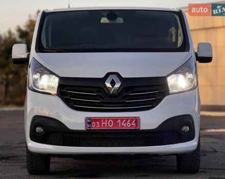 Белый Рено Трафик, объемом двигателя 1.6 л и пробегом 250 тыс. км за 13500 $, фото 18 на Automoto.ua