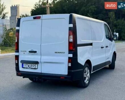 Рено Трафик 2017 в Днепре (Днепропетровске) на Automoto.ua Белый Рено Трафик, объемом двигателя 0 л и пробегом 220 тыс. км за 13000 $, фото 14 на Automoto.ua