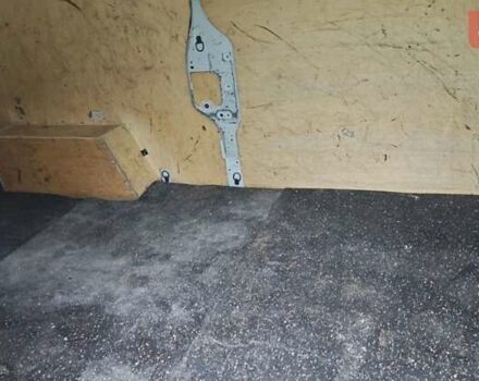 Білий Рено Трафік, об'ємом двигуна 1.6 л та пробігом 238 тис. км за 14000 $, фото 12 на Automoto.ua