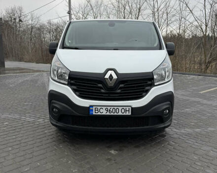 Белый Рено Трафик, объемом двигателя 1.6 л и пробегом 159 тыс. км за 16400 $, фото 2 на Automoto.ua