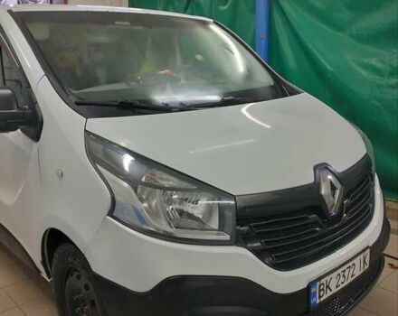 Белый Рено Трафик, объемом двигателя 1.6 л и пробегом 270 тыс. км за 11000 $, фото 7 на Automoto.ua