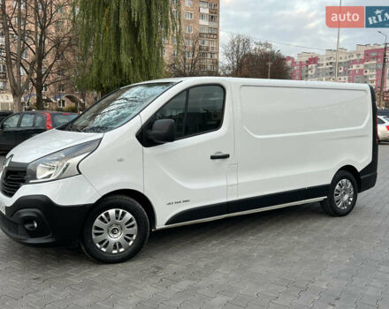 Белый Рено Трафик, объемом двигателя 1.6 л и пробегом 273 тыс. км за 11500 $, фото 8 на Automoto.ua