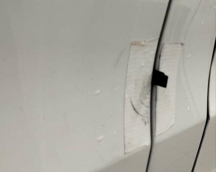 Белый Рено Трафик, объемом двигателя 1.6 л и пробегом 270 тыс. км за 11000 $, фото 15 на Automoto.ua