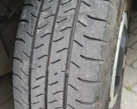 Білий Рено Трафік, об'ємом двигуна 1.6 л та пробігом 238 тис. км за 14000 $, фото 11 на Automoto.ua