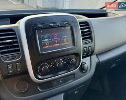 Рено Трафик 2017 в Днепре (Днепропетровске) на Automoto.ua Белый Рено Трафик, объемом двигателя 0 л и пробегом 220 тыс. км за 13000 $, фото 1 на Automoto.ua