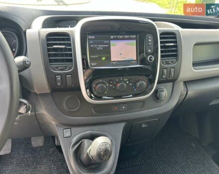 Білий Рено Трафік, об'ємом двигуна 1.6 л та пробігом 190 тис. км за 12700 $, фото 15 на Automoto.ua