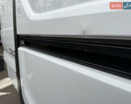 Белый Рено Трафик, объемом двигателя 1.6 л и пробегом 152 тыс. км за 13700 $, фото 18 на Automoto.ua