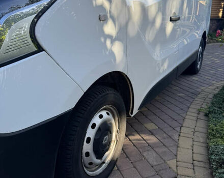 Белый Рено Трафик, объемом двигателя 1.6 л и пробегом 170 тыс. км за 12000 $, фото 3 на Automoto.ua