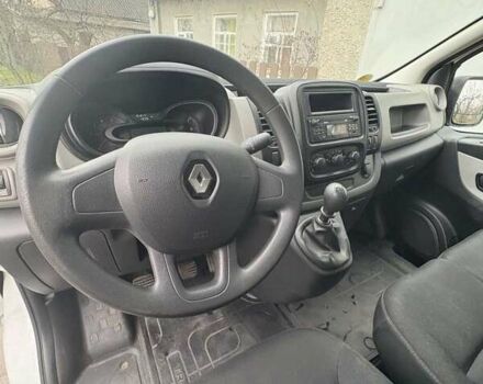 Белый Рено Трафик, объемом двигателя 1.6 л и пробегом 151 тыс. км за 14600 $, фото 2 на Automoto.ua