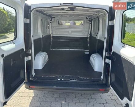 Білий Рено Трафік, об'ємом двигуна 1.6 л та пробігом 190 тис. км за 12700 $, фото 23 на Automoto.ua