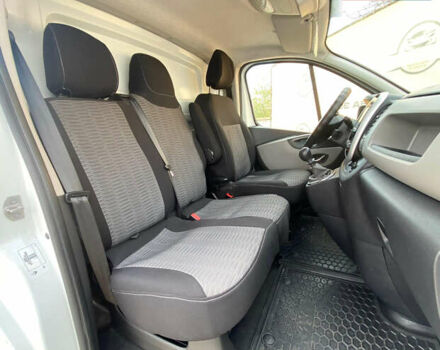 Белый Рено Трафик, объемом двигателя 1.6 л и пробегом 140 тыс. км за 14950 $, фото 10 на Automoto.ua