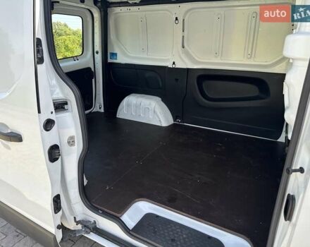 Білий Рено Трафік, об'ємом двигуна 1.6 л та пробігом 190 тис. км за 12700 $, фото 22 на Automoto.ua
